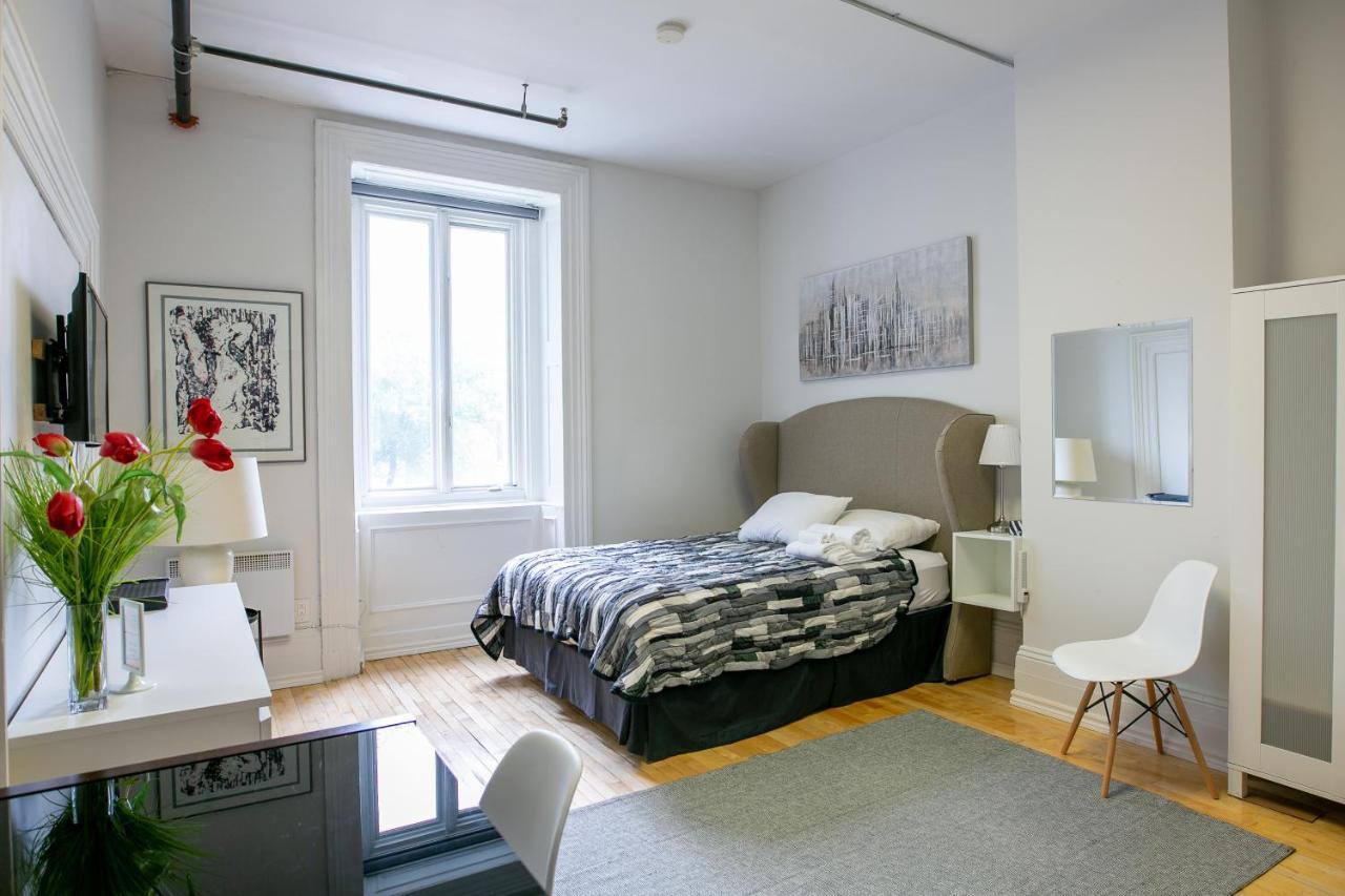 Auberge & Hotel Montreal Espace Confort Екстериор снимка